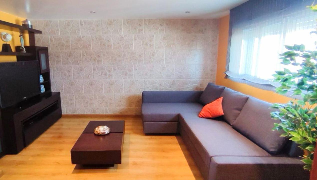 Apartamento Acogedor Atico Cerca Del Mar By Bebalmy O Grove Exterior foto