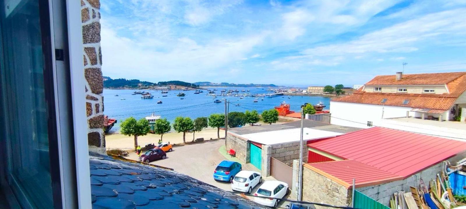 Apartamento Acogedor Atico Cerca Del Mar By Bebalmy O Grove Exterior foto